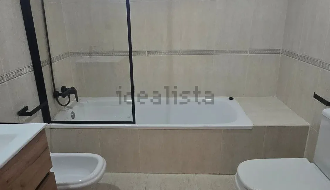 1419177944